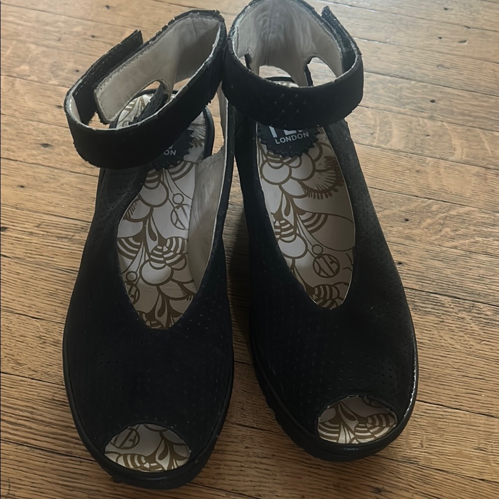 Black Wedge Sandals